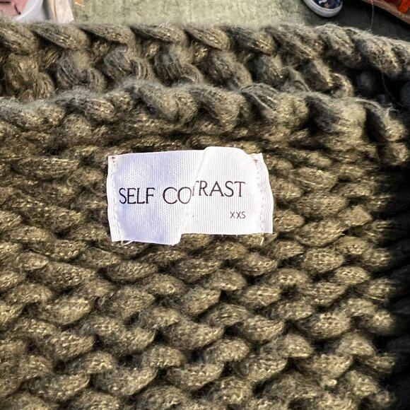 Women's Heavy Cable Knit Sweater - size XXS - Picture 2 of 2